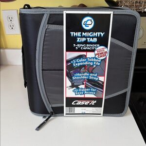 New -Case It Gray 3-Ring Binder with Expanding File